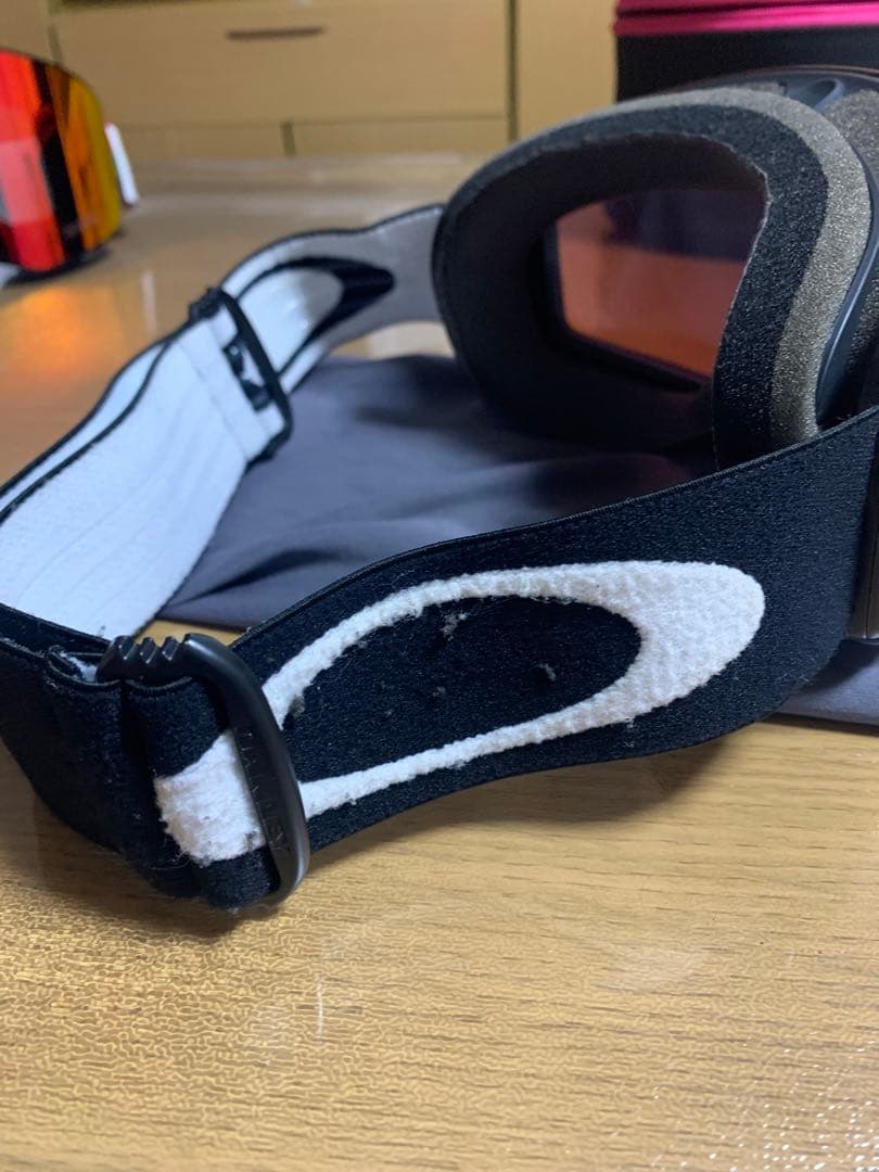 Oakley ゴーグル