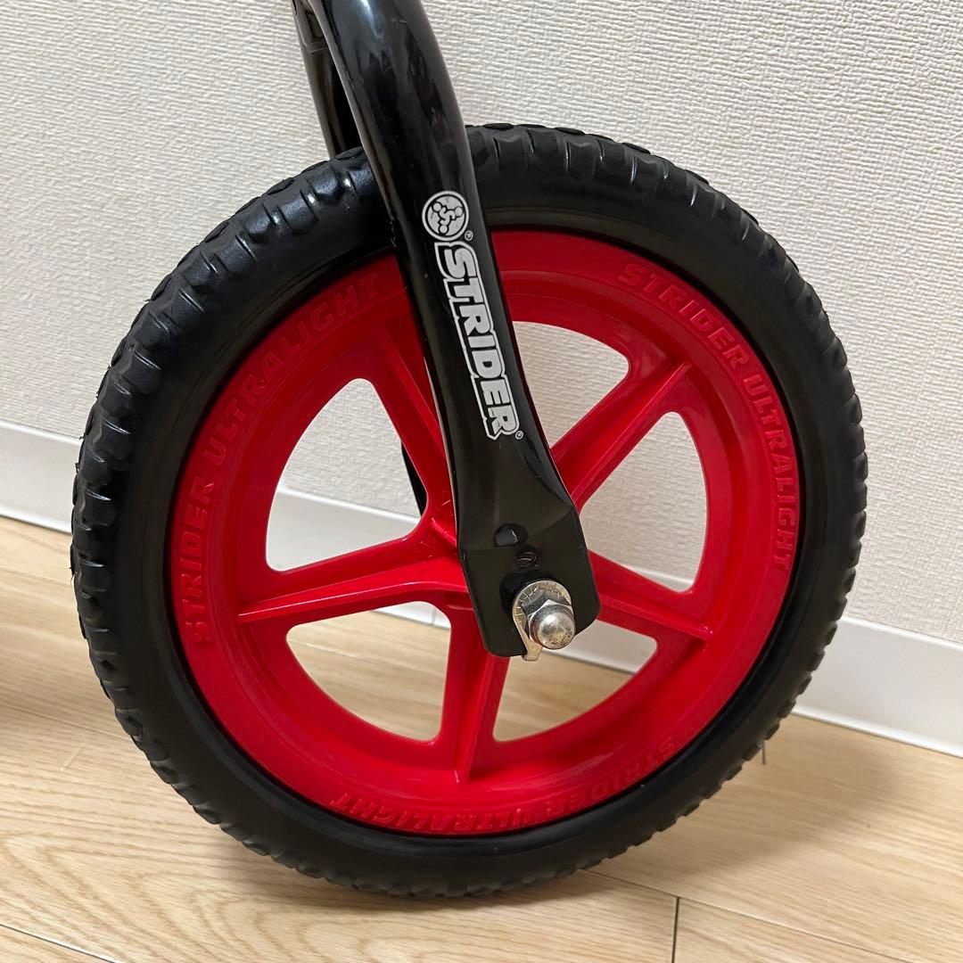 美品 STRIDER SPORTS 12 ストライダースポーツ 純正スタンド付き