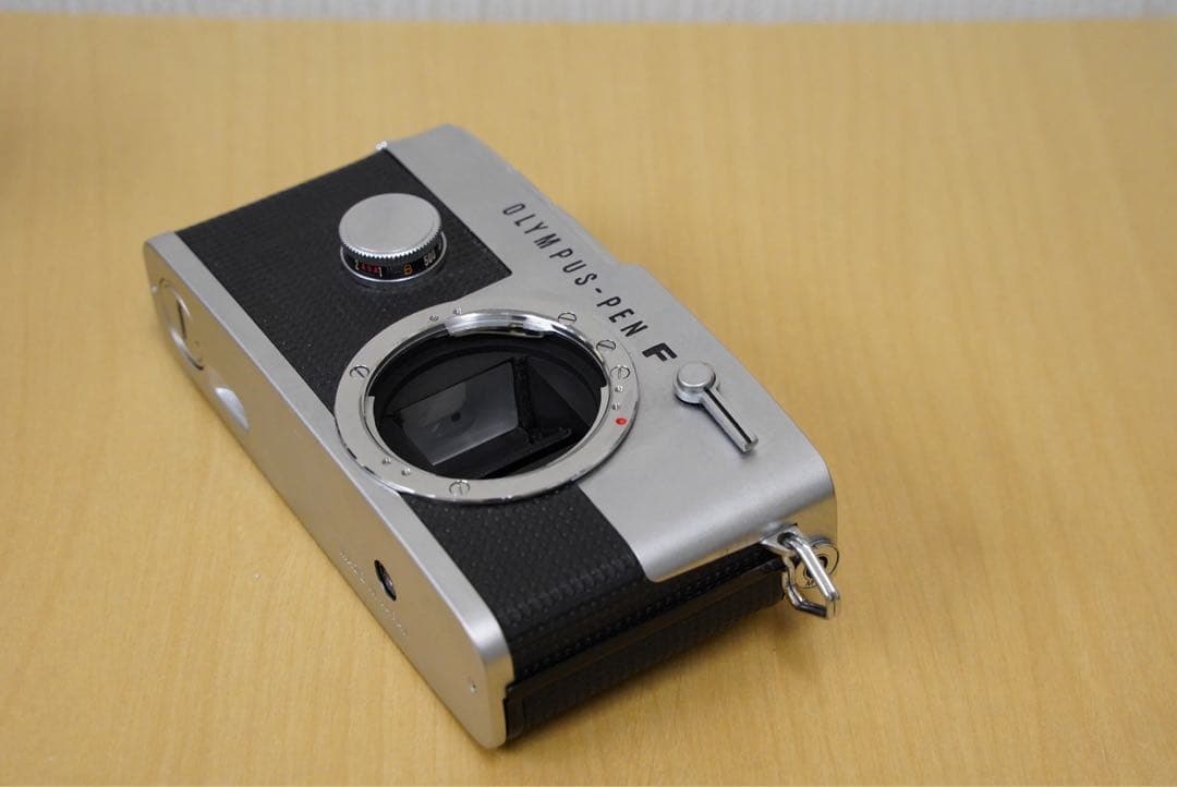 【完動品】OLYMPUS PEN FTハーフサイズ一眼フィルムカメラ