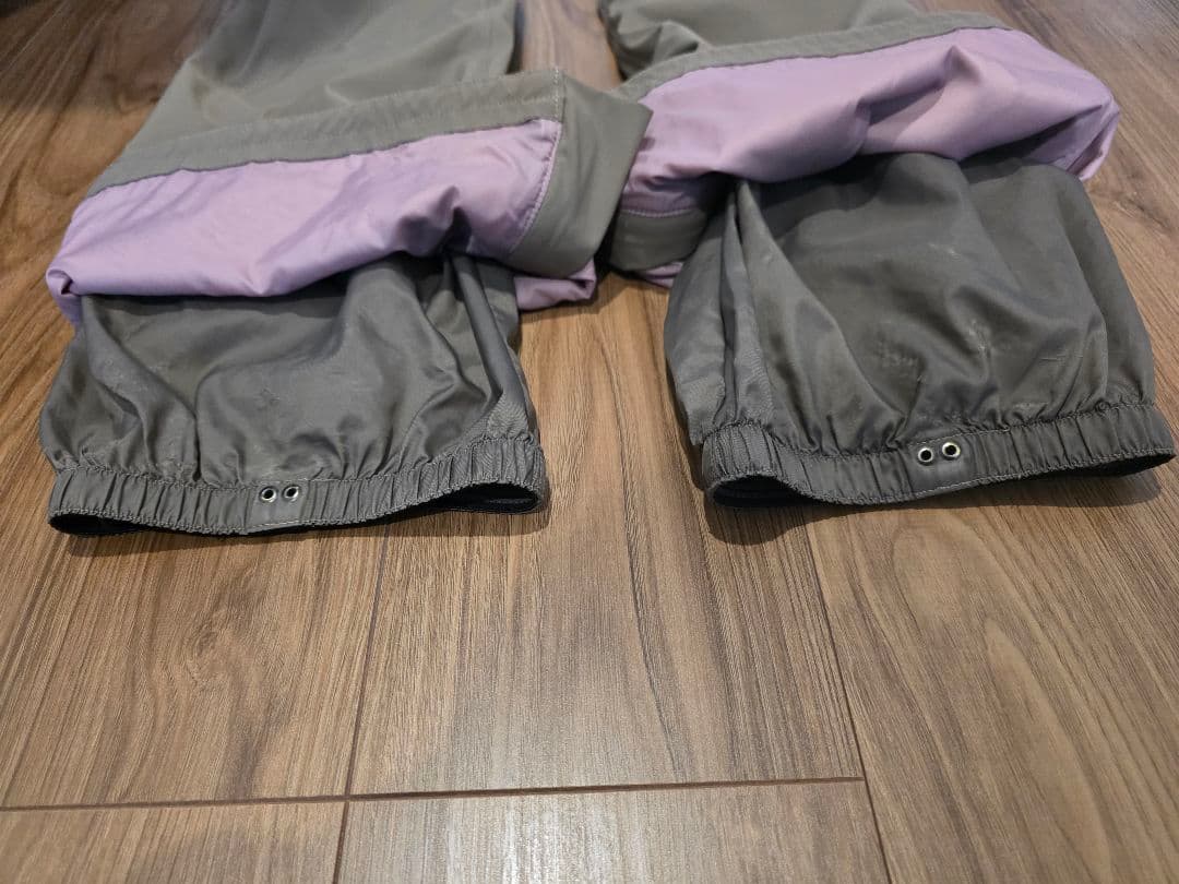 Burton Gloria Gore-Tex ウィメンズ Mサイズ