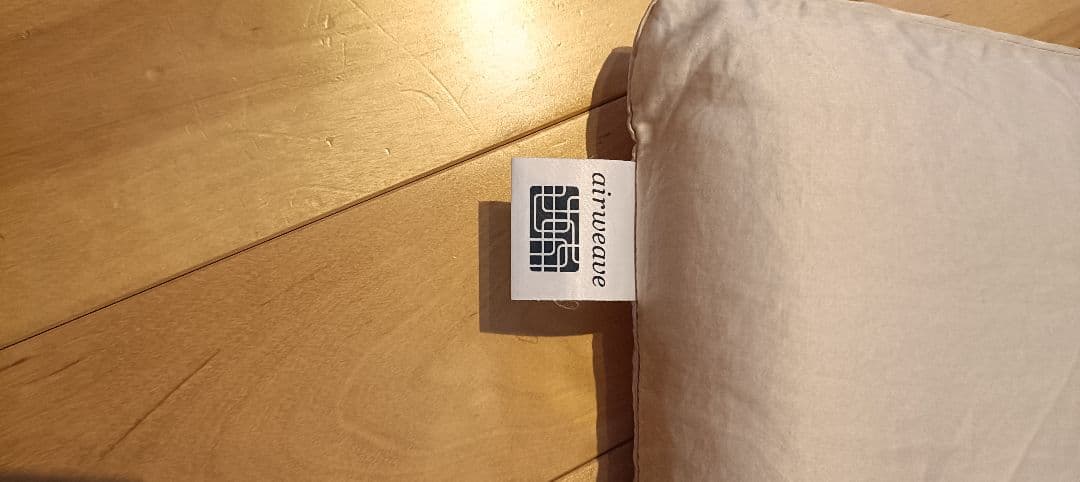 エアウィーヴ ピロー スリム（みな実のまくら）　専用シルクカバー付