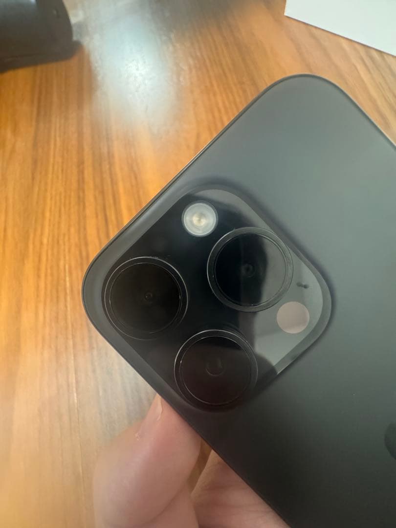 iPhone 15 Pro 128GB 本体 バッテリー 100% SIMフリー
