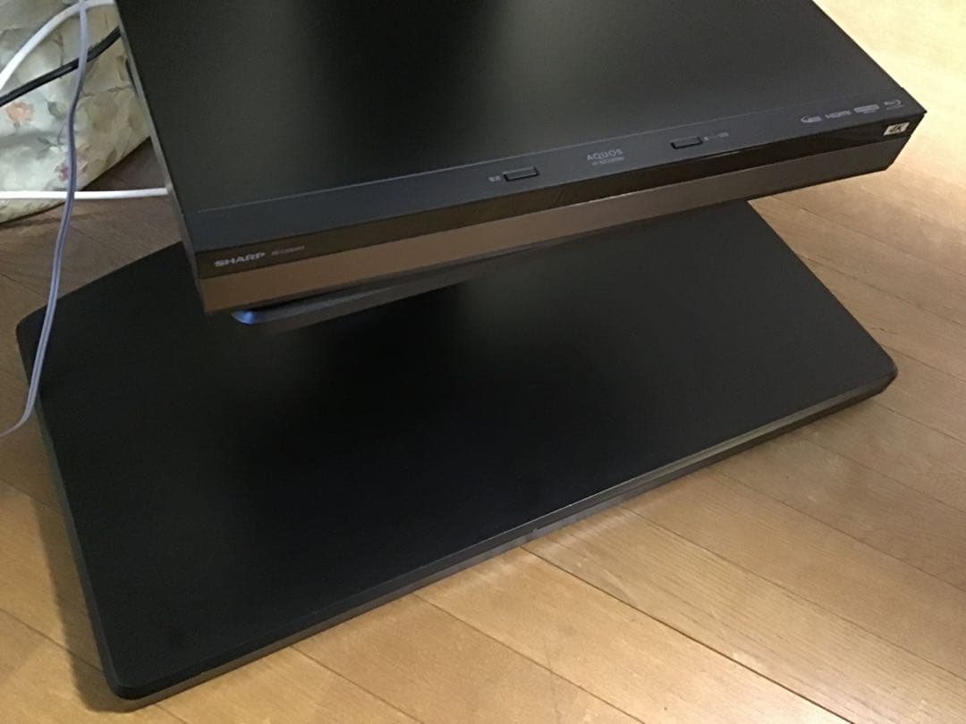 4T-C43EN2 アクオス　4K 2022年製　壁寄せスタンドタイプ