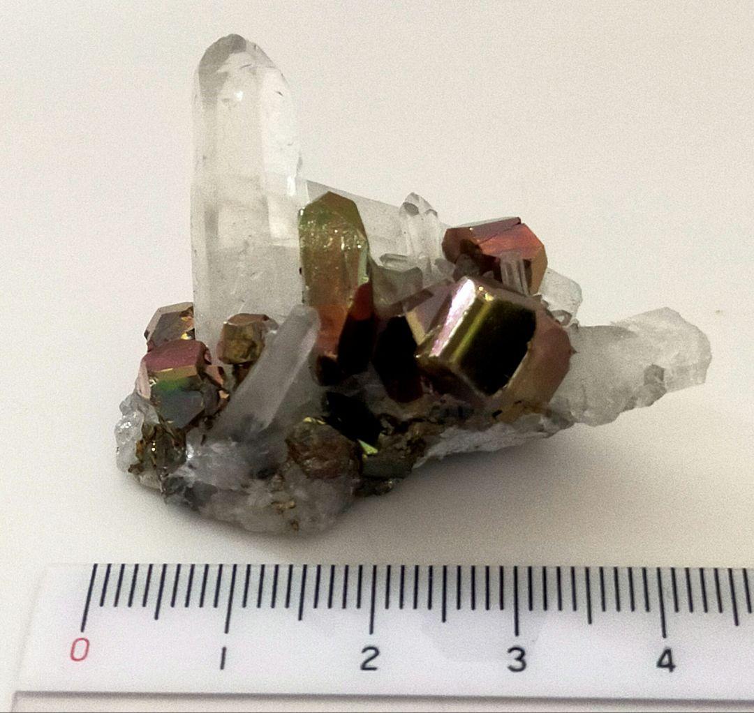 t*n様 【コレクター向】レインボーパイライト　水晶クラスター　パイライトインク