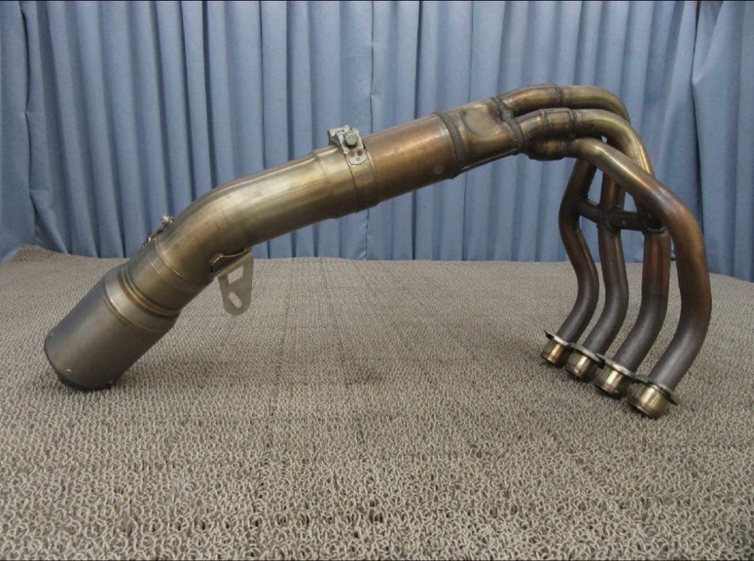 ZX25R Austin Racingマフラー