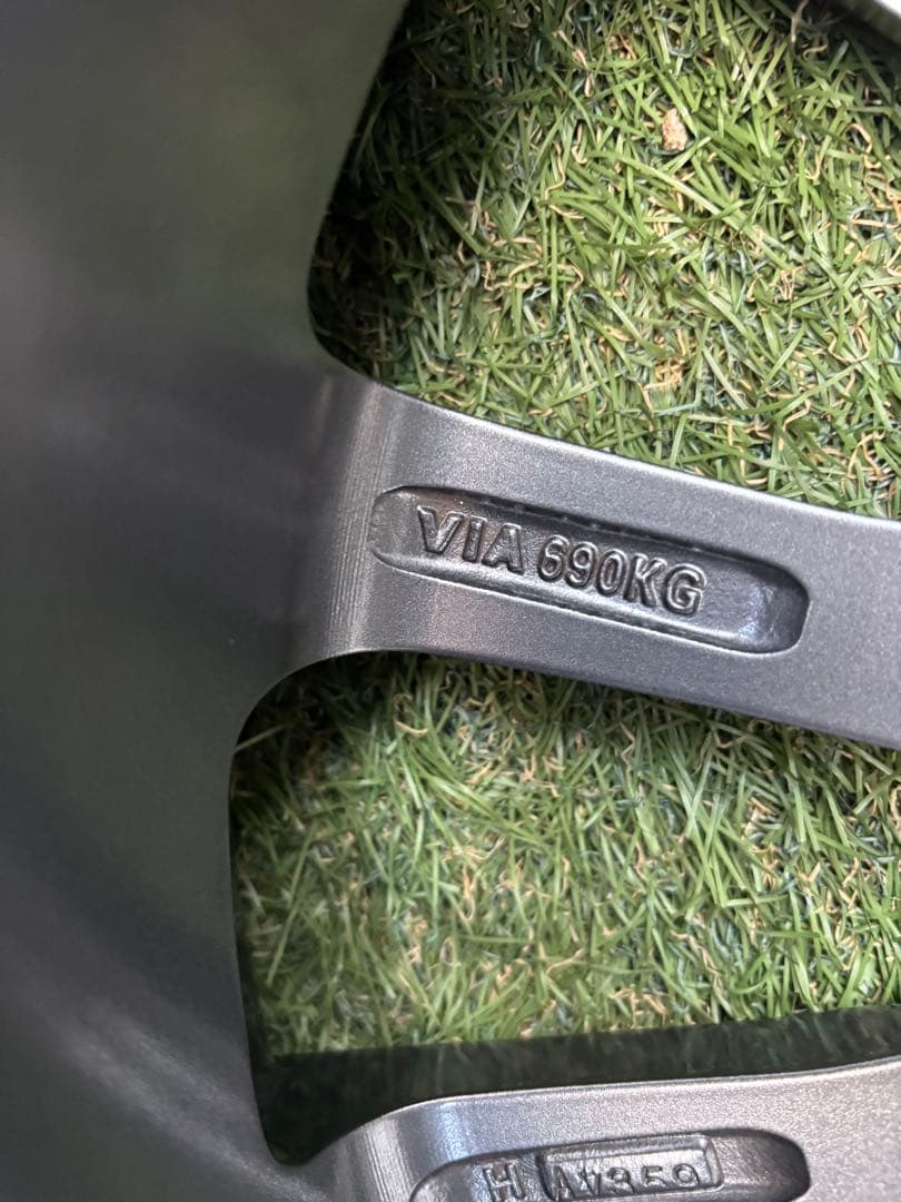 ブリヂストン スタッドレスタイヤBLIZZAK DM-V3 225/65R17