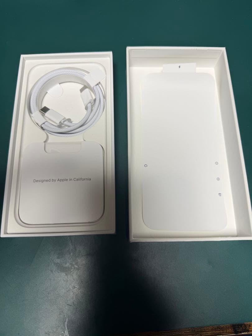 美品！iPhone 15Pro 256g SIMフリー ブルーチタニウム