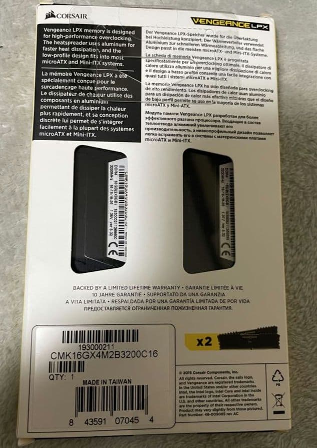 corsair DDR4 3200 8GB ×2 計 16GB