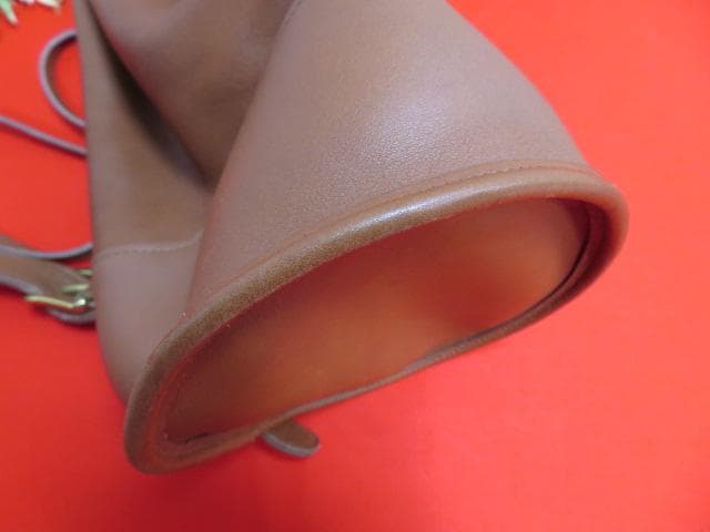 た*ー様 （8ee1558）COACH　レザー　巾着ショルダーバッグ　オールドコ