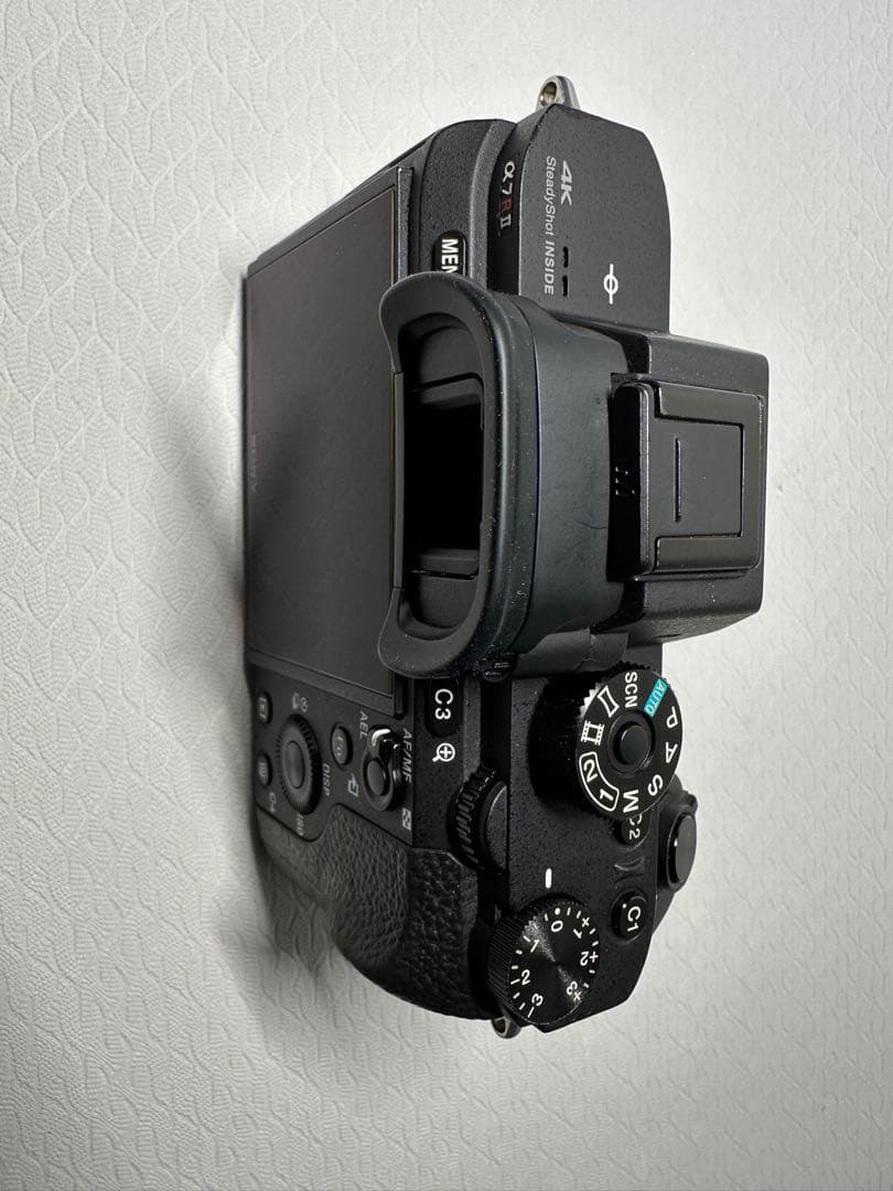 SONY α7R Ⅱ+ FE 90mm F2.8 ＋VG-C2EMセット