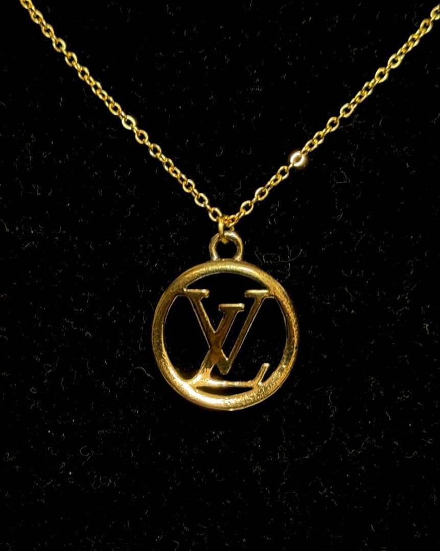 極美品‼️ louis vuitton ルイヴィトン チャームネックレス【正規品】