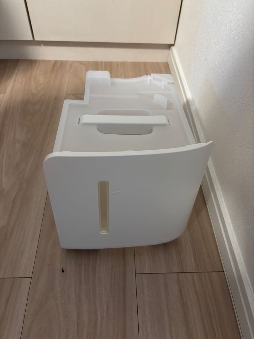 【週末限定値下げ】衣類乾燥除湿機_SHARP_CV-RH140-W