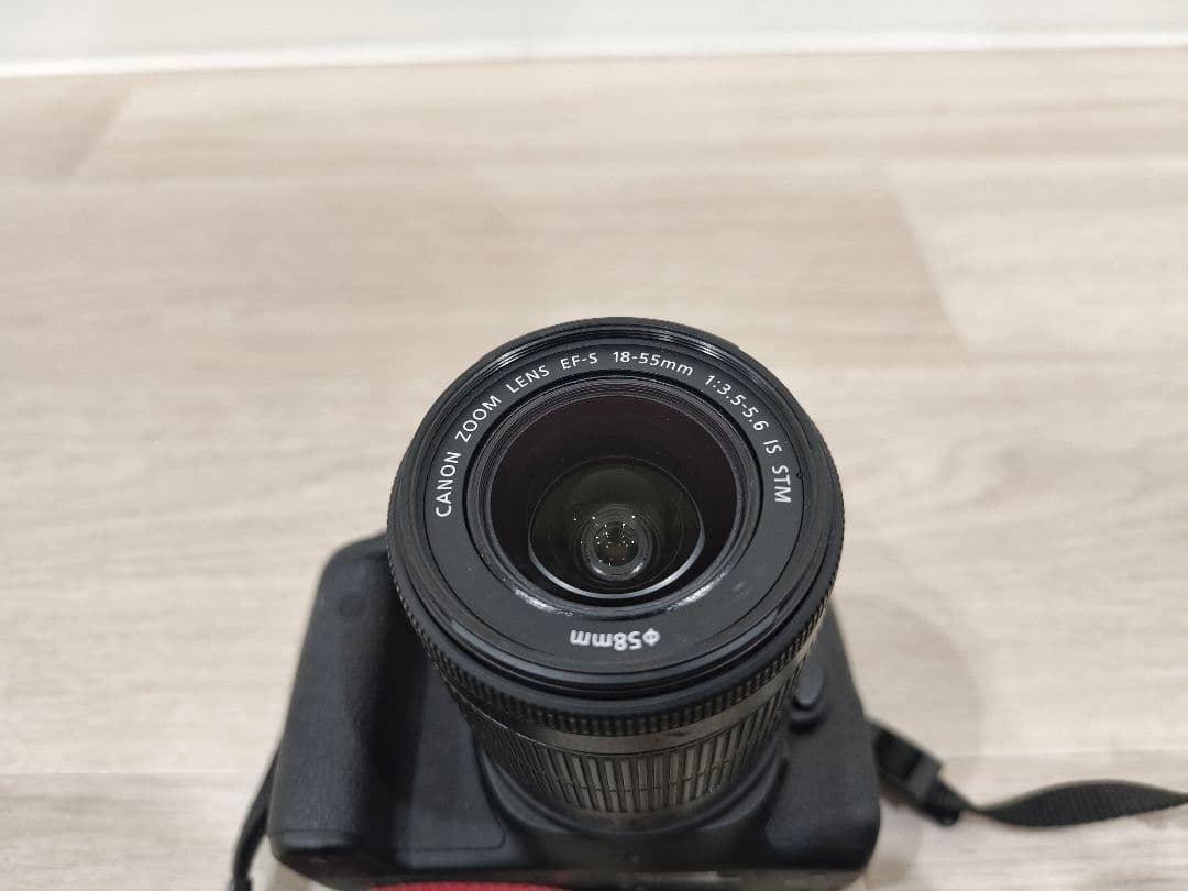 Canon EOS Kiss X8i デジタル一眼レフカメラ レンズキット