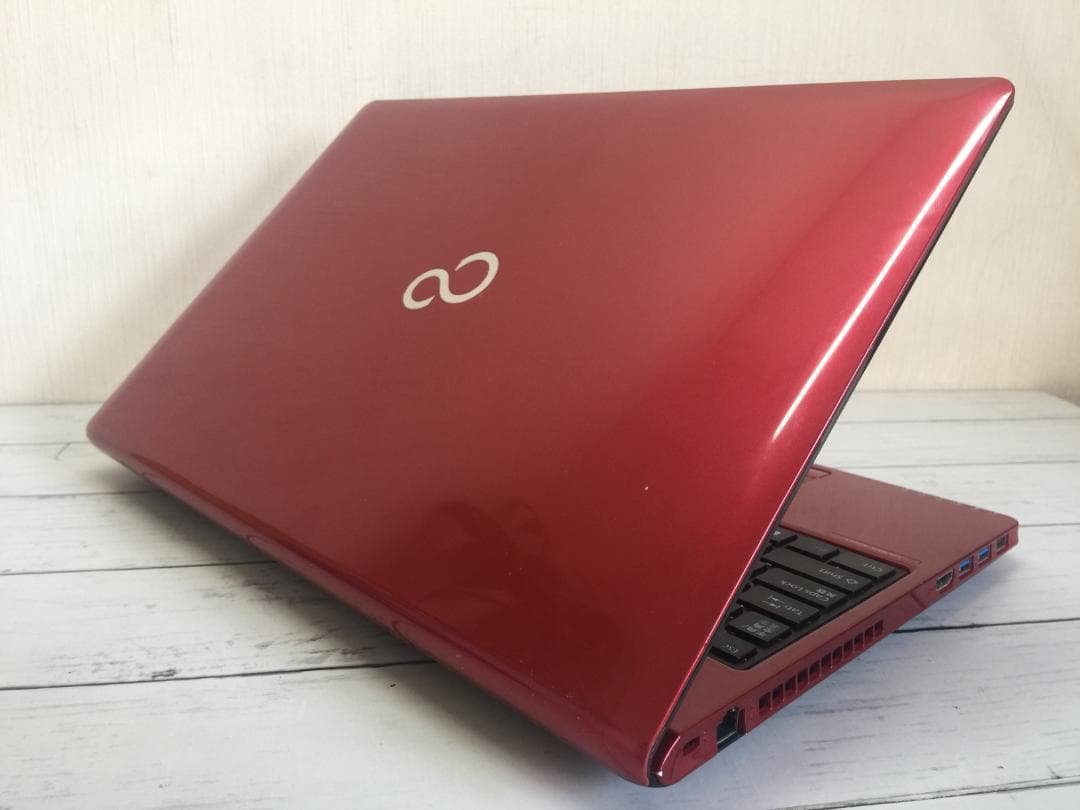 富士通 LIFEBOOK AH40/X 15.6型TFT液晶 フルサイズノート