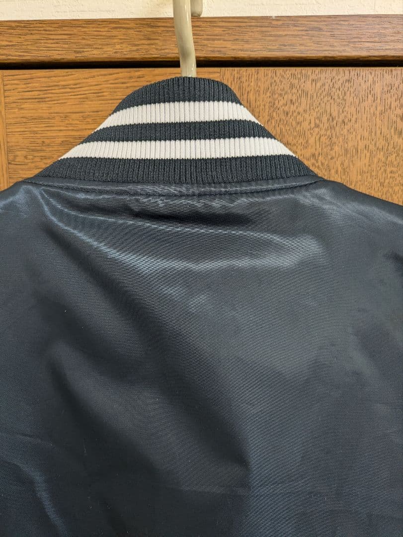 ロサンゼルスドジャースDodgers17　スタジャン　大谷翔平 L パーカー濃紺