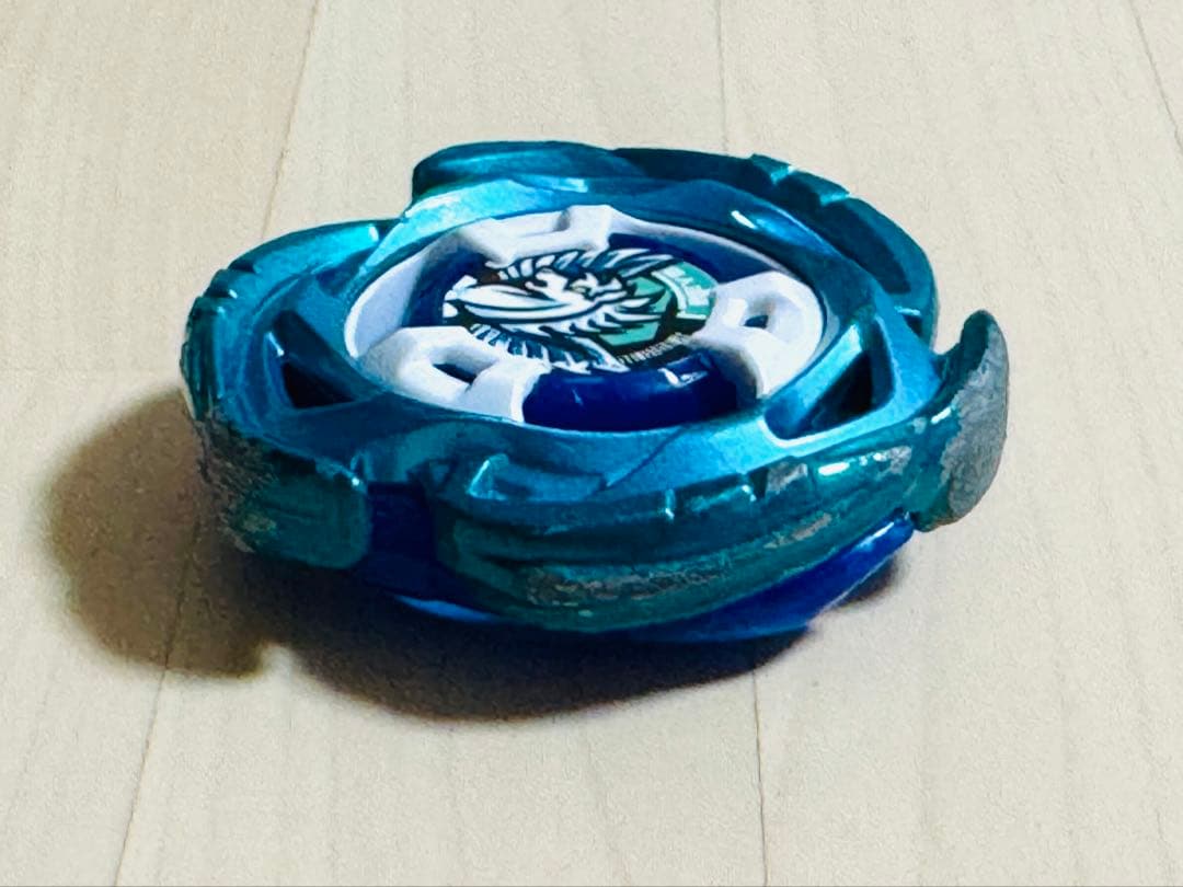 ベイブレードx　エアロペガサス　レア　ベイブレード