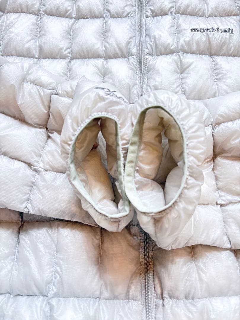 【モンベル完売品】　プラズマ1000ダウンジャケット　ライトグレー