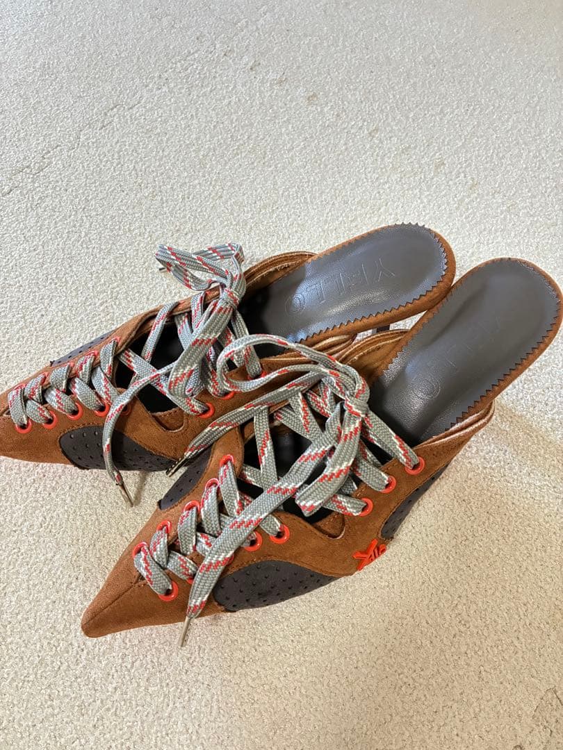 YELLOレースアップサンダル