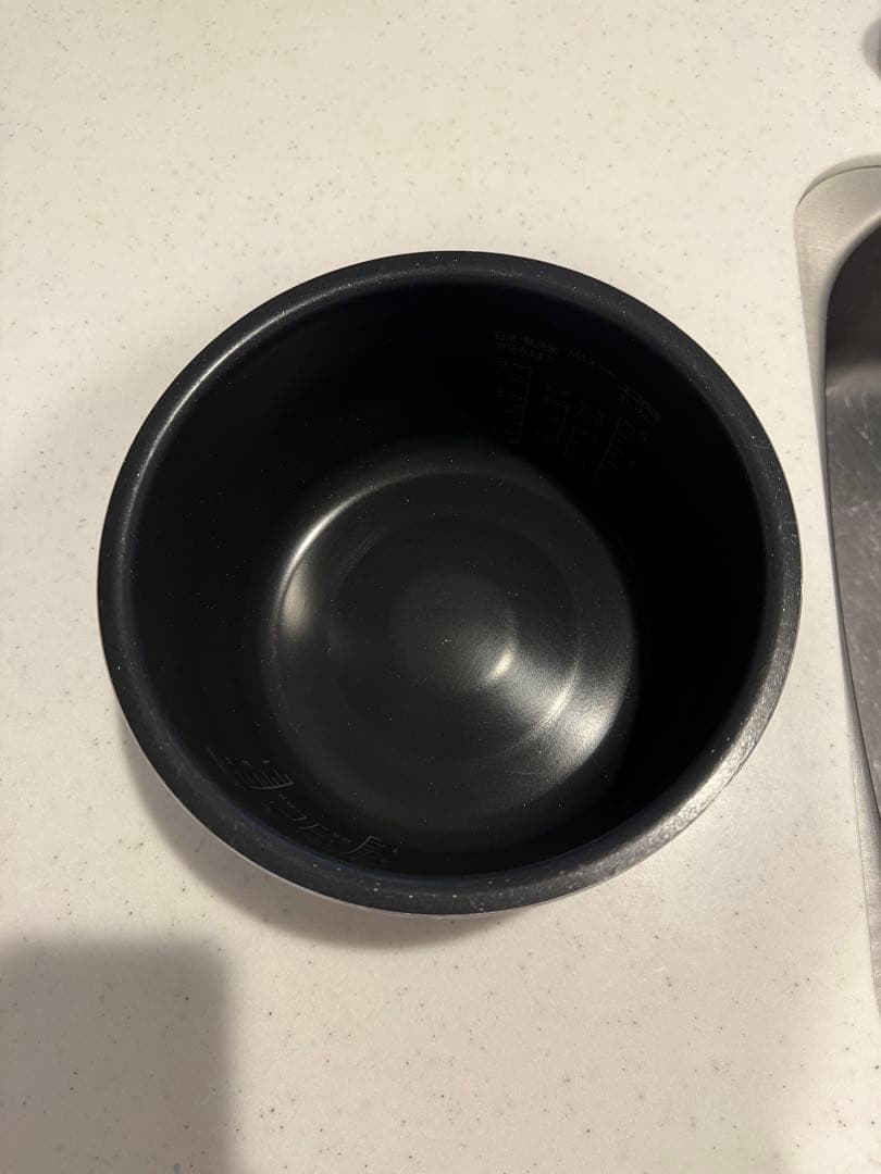 Panasonic 炊飯器 SR-R10A 2023年製