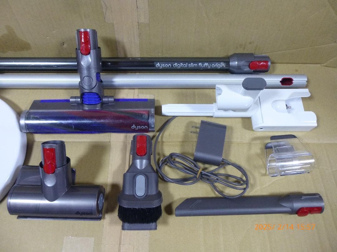 本日限り　ダイソンSV18　純正充電スタンド付き　エコモード43分　動作確認済み