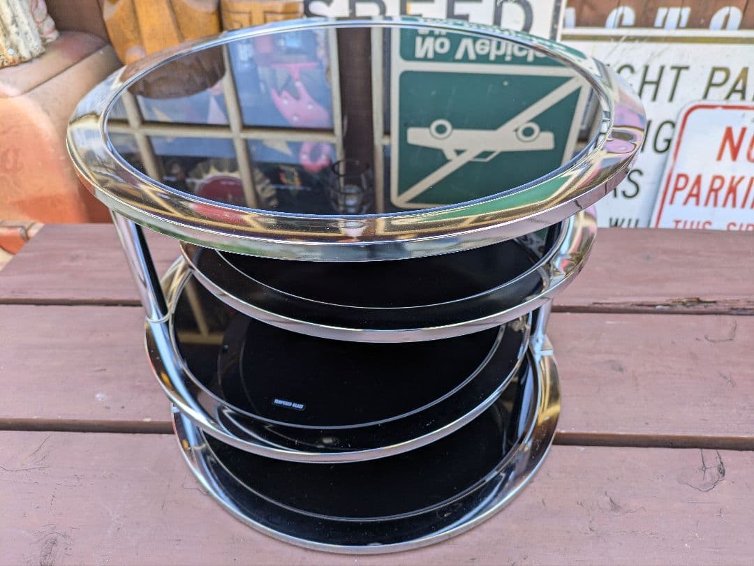 ミッドセンチュリー　スペースエイジ　ラウンドテーブル　強化ガラス　ガラステーブル