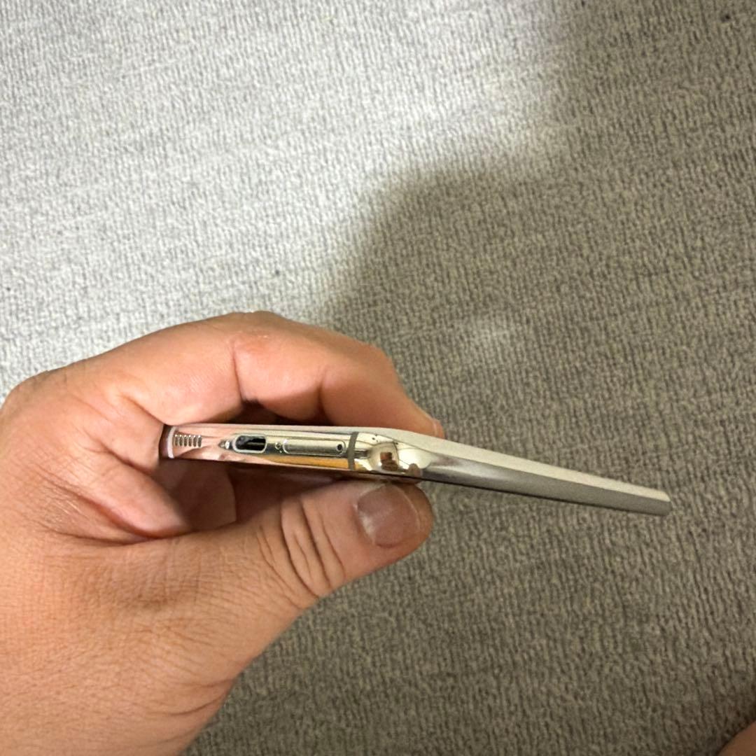 木*村様 中古品　スマートフォン本体及び付属品一式（SIMロック解除済み、初期化