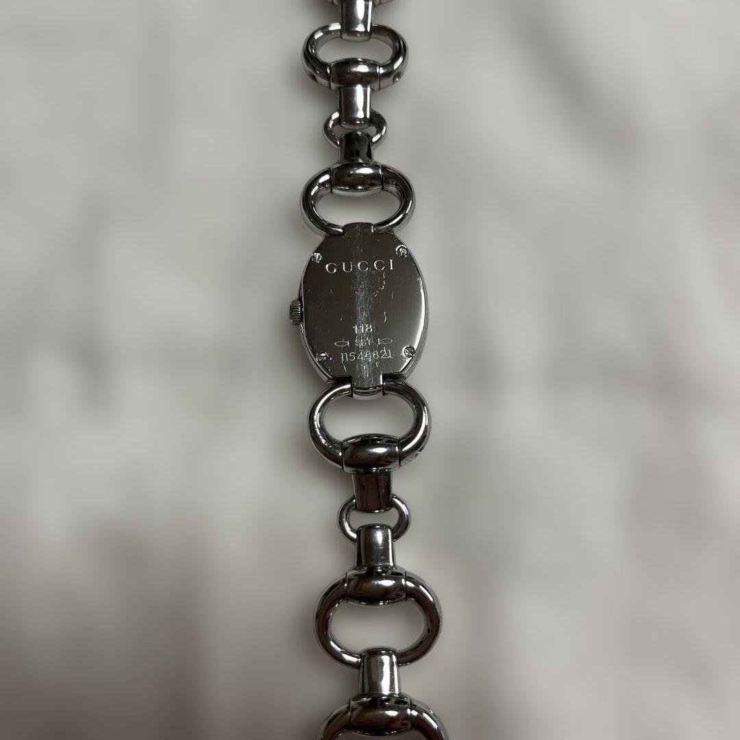 【期間限定値下げ〜10/23】GUCCI シルバー オーバルブレスレットウォッチ