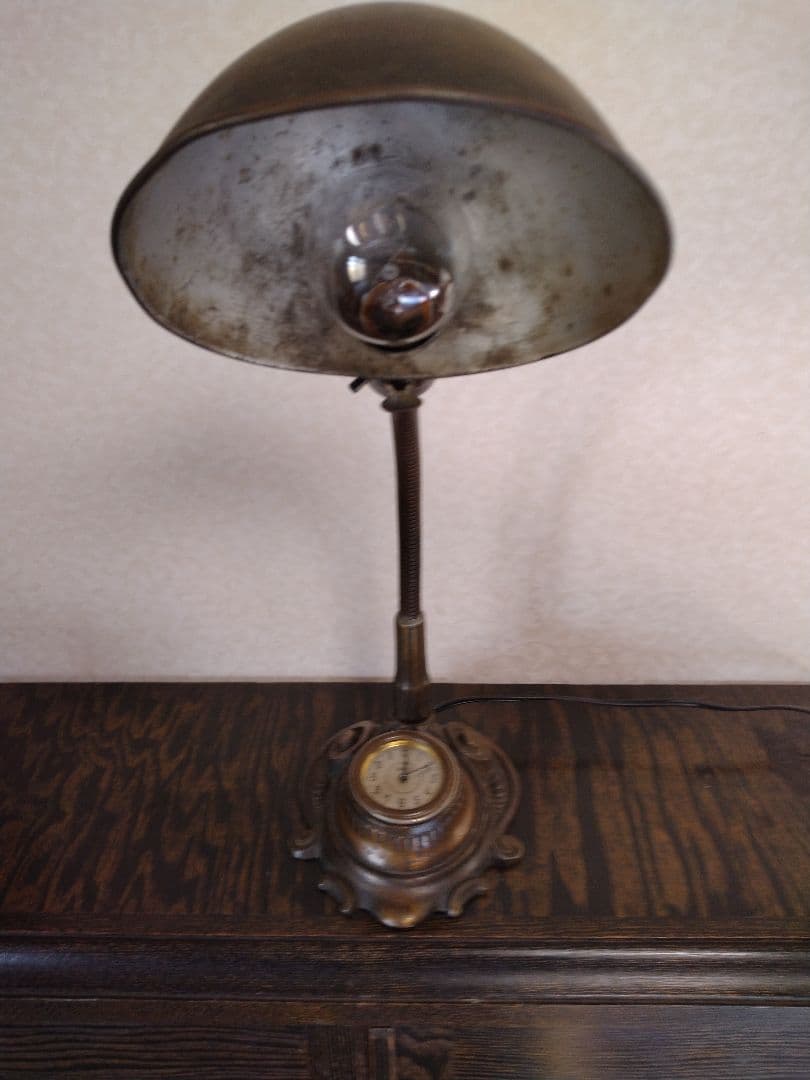 アメリカンビンテージ　レトロ　アンティーク　 ブロンズデスクライト　時計付き照明
