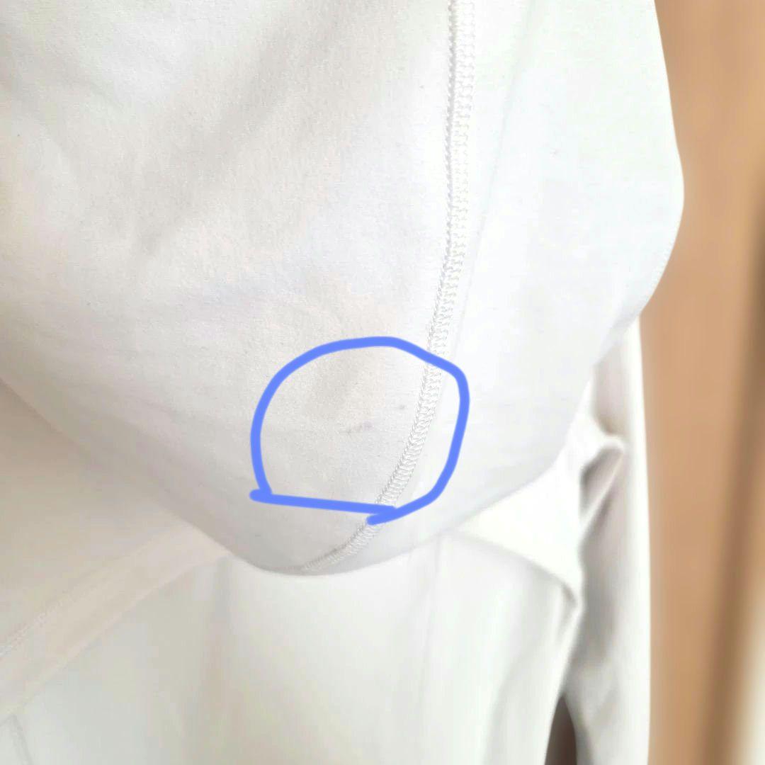 ルルレモン　Defineジャケット　Nulu 4 オフホワイト