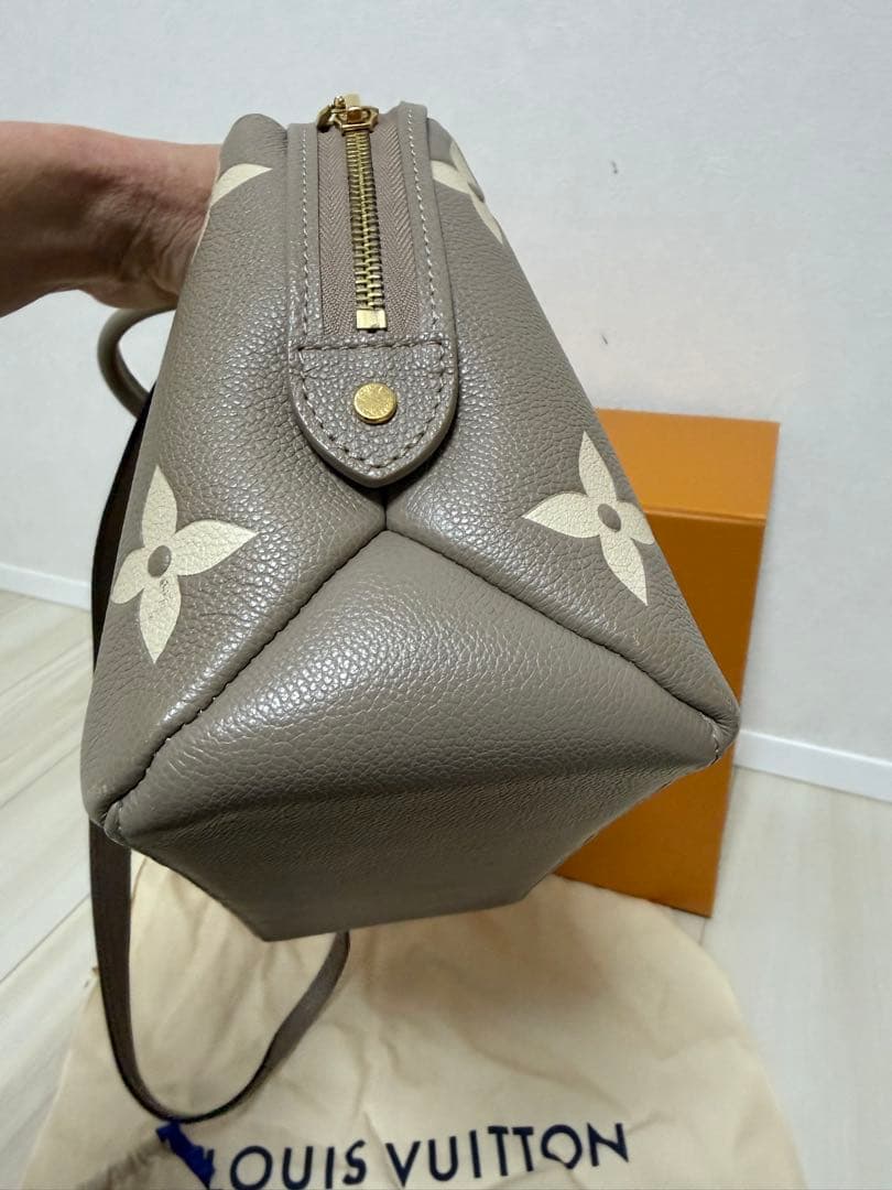 ルイヴィトン　　プティ・パレ