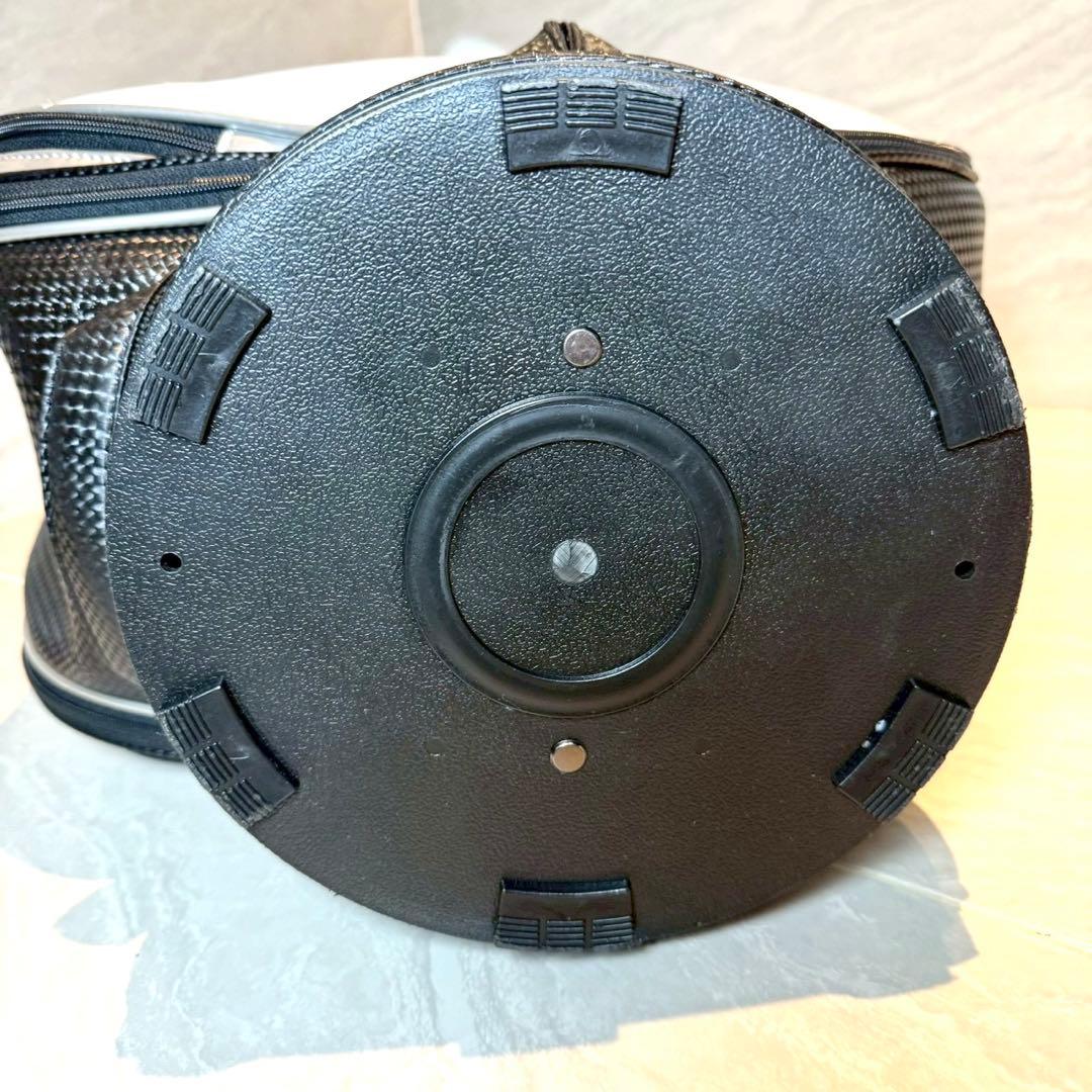 PUMA プーマ　キャディバッグ　8.5型　白／黒