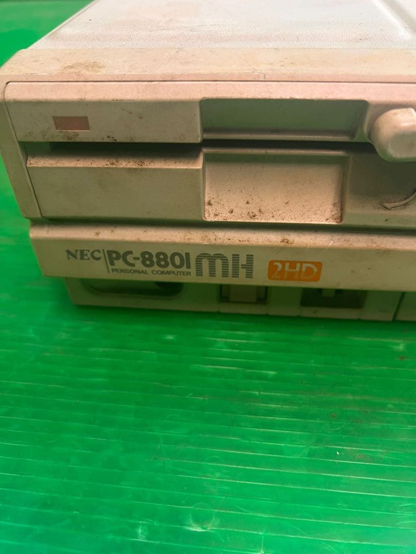 NEC PC-8801 MH デスクトップPC 使用感あり 通電確認のみ