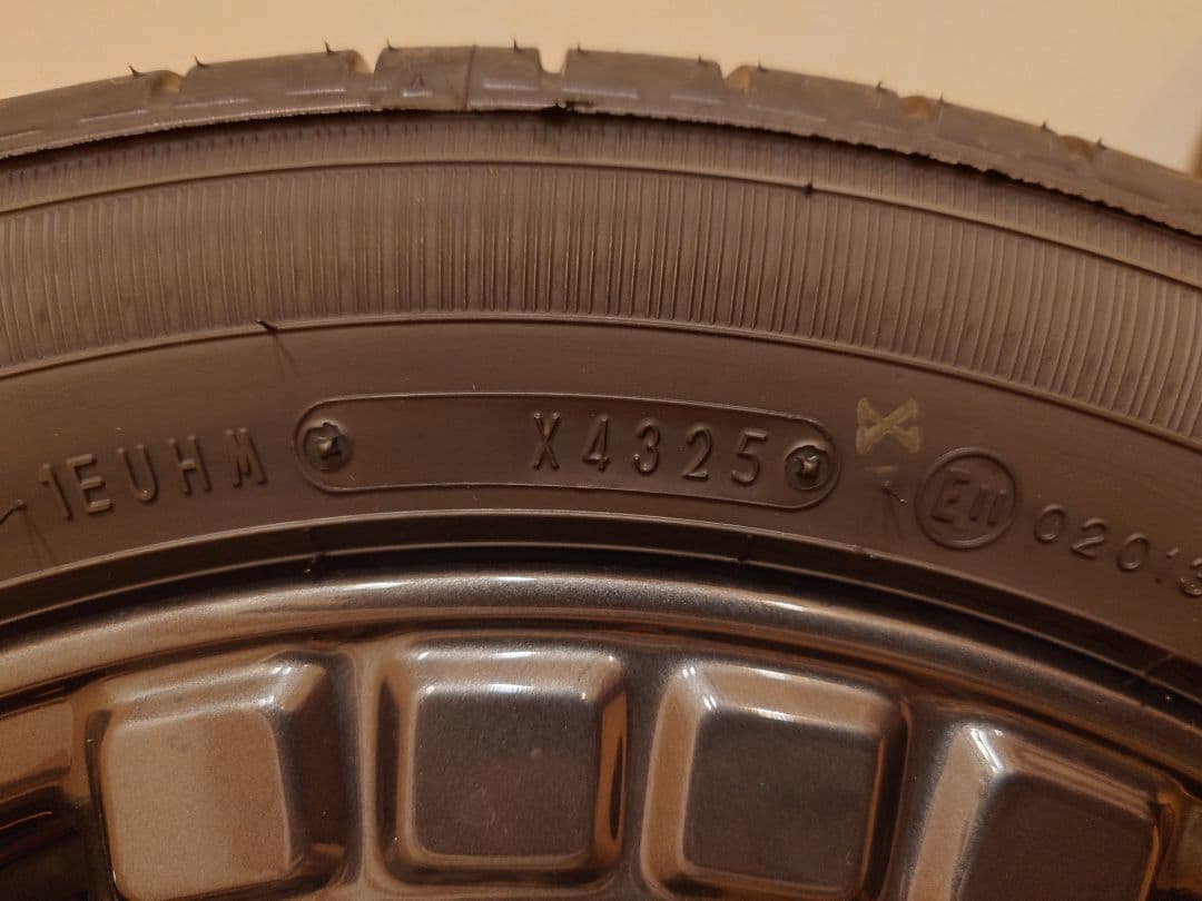 新型デリカミニ 純正15インチホイール&タイヤ4本セット