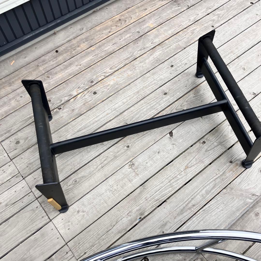 ル・コルビュジエ シェーズロング 本革 LC4 リクライニングソファ ベッド