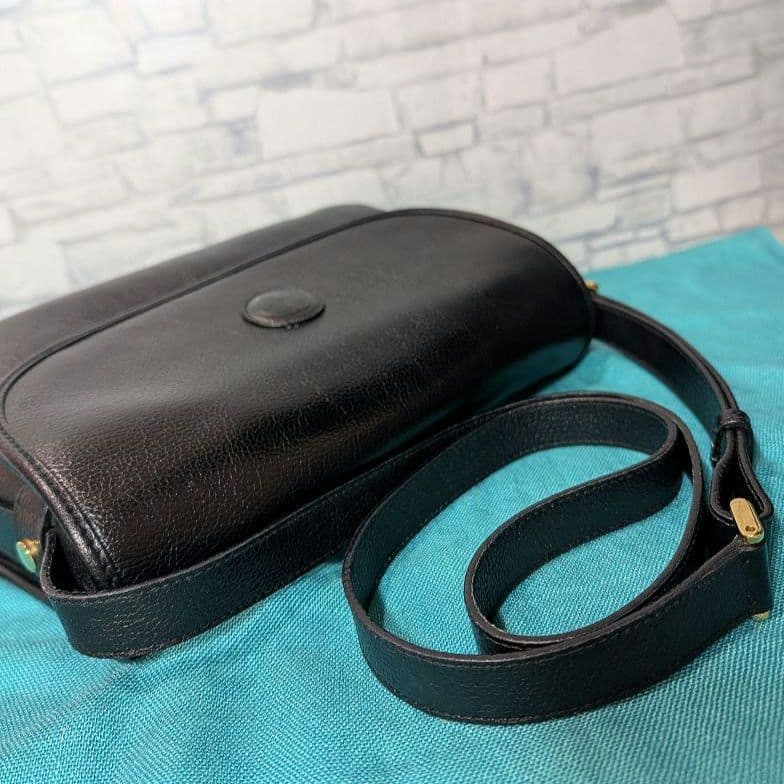 ♥極美品♥グッチ GUCCI ショルダーバッグ レザー 斜めがけ ブラック
