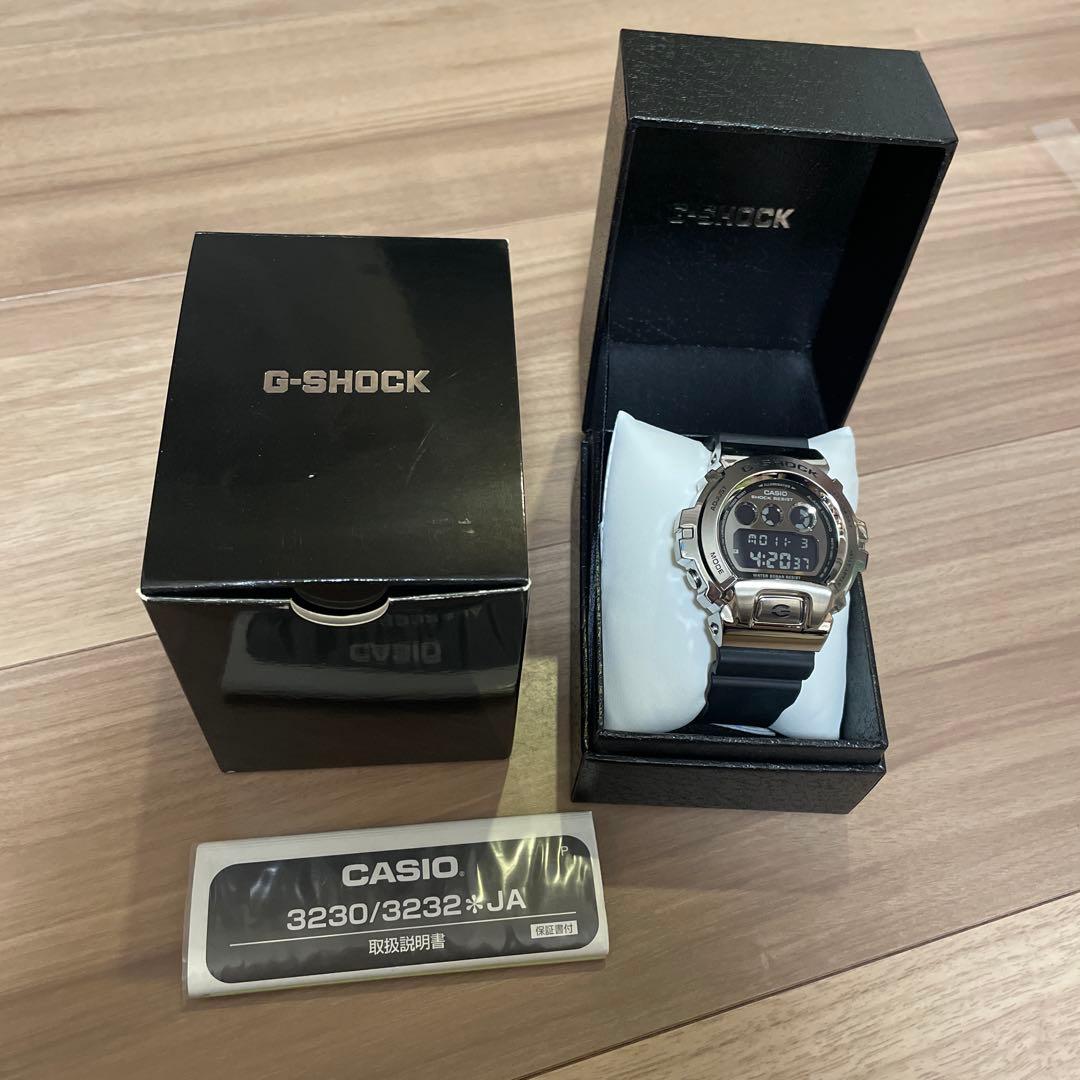 【美品】CASIO G-SHOCK デジタル腕時計