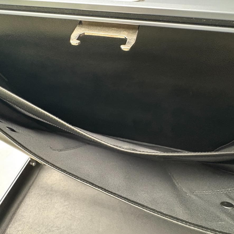 美品✨ゼロハリバートン アタッシュケース USA製 シルバー