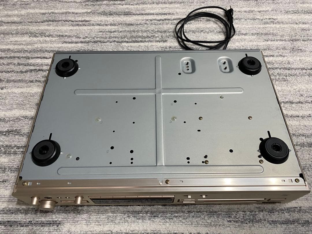 ONKYOオンキョー　MDデッキ　MD-124