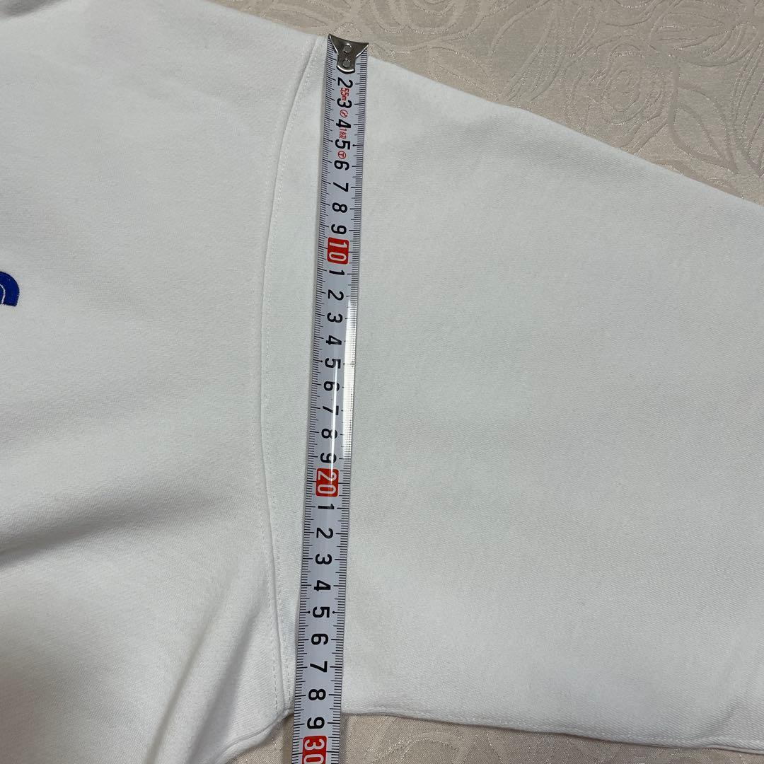 タグ付き新品THE NORTH FACE ホワイト パーカー裏起毛