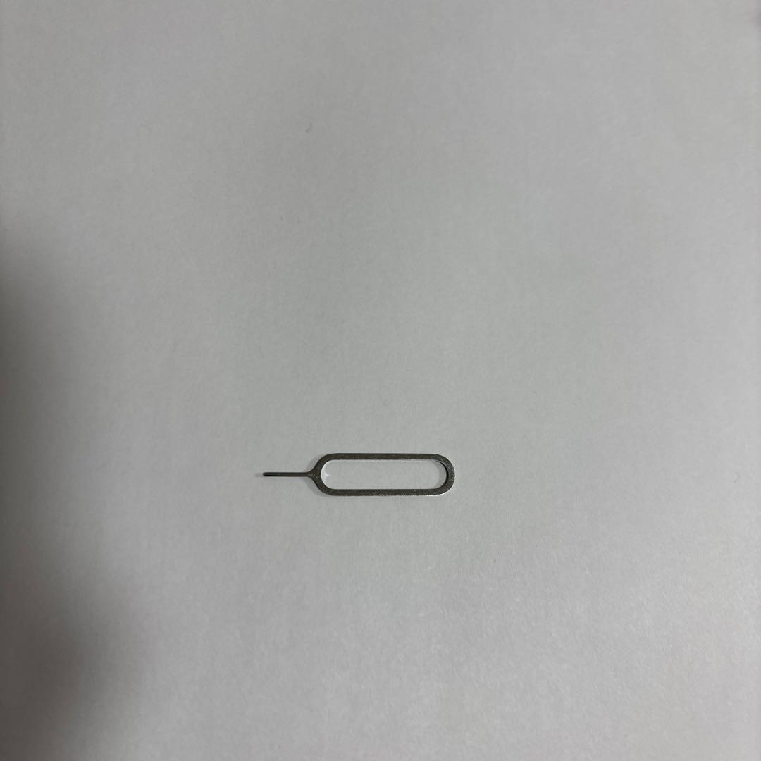 t*3様 Apple iPhone15Pro256GBホワイトチタニウムAmaz