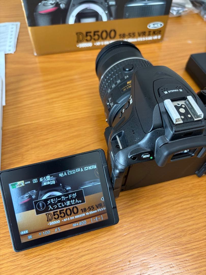 デジタルカメラ Nikon D5500 18-55 VR II Kit