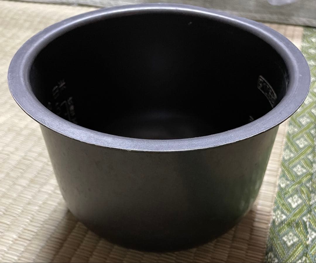 象印 3合炊き炊飯器 NS-UA05E5 ひとり暮らし ZOJIRUSHI