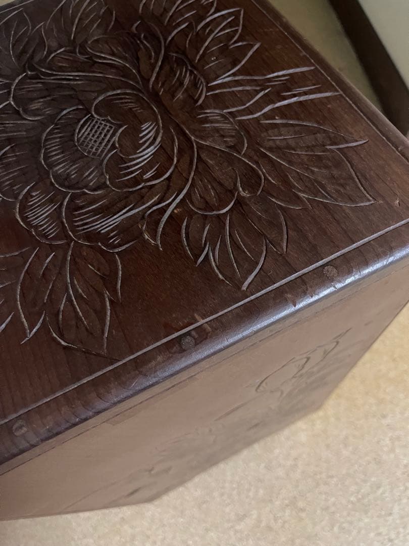 希少　アンティーク　日光彫？軽井沢彫？箪笥　5段式　引き出し　入手困難