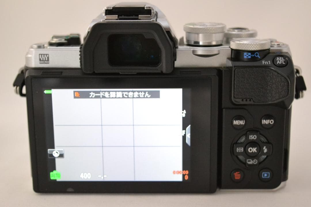 ■ 美品 ■ オリンパス　OM-D E-M10 MarkⅢ ボディ 元箱付