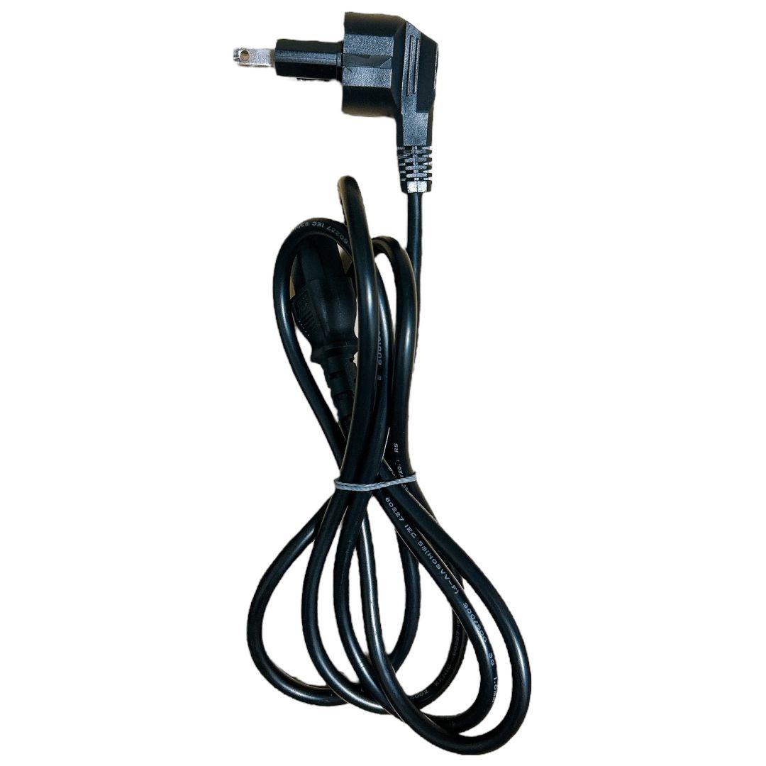 【美品】 EPSON プロジェクター EB-E10 本体 D-subケーブル