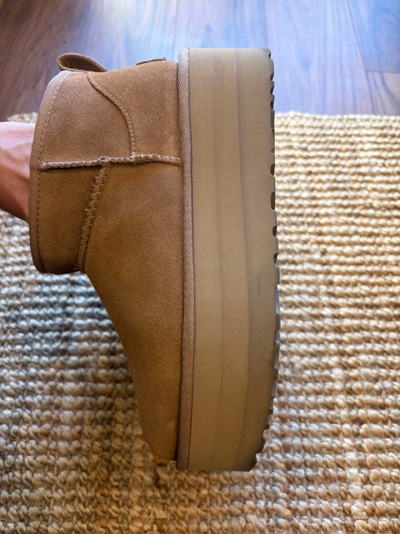 UGG 厚底 ウルトラミニ プラットフォーム ブーツ スエード Chestnut