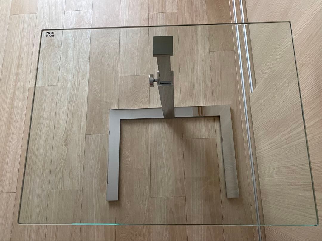 M*L様 ロルフベンツサイドテーブル ROLF BENZ ガラス天板の高さ調整可