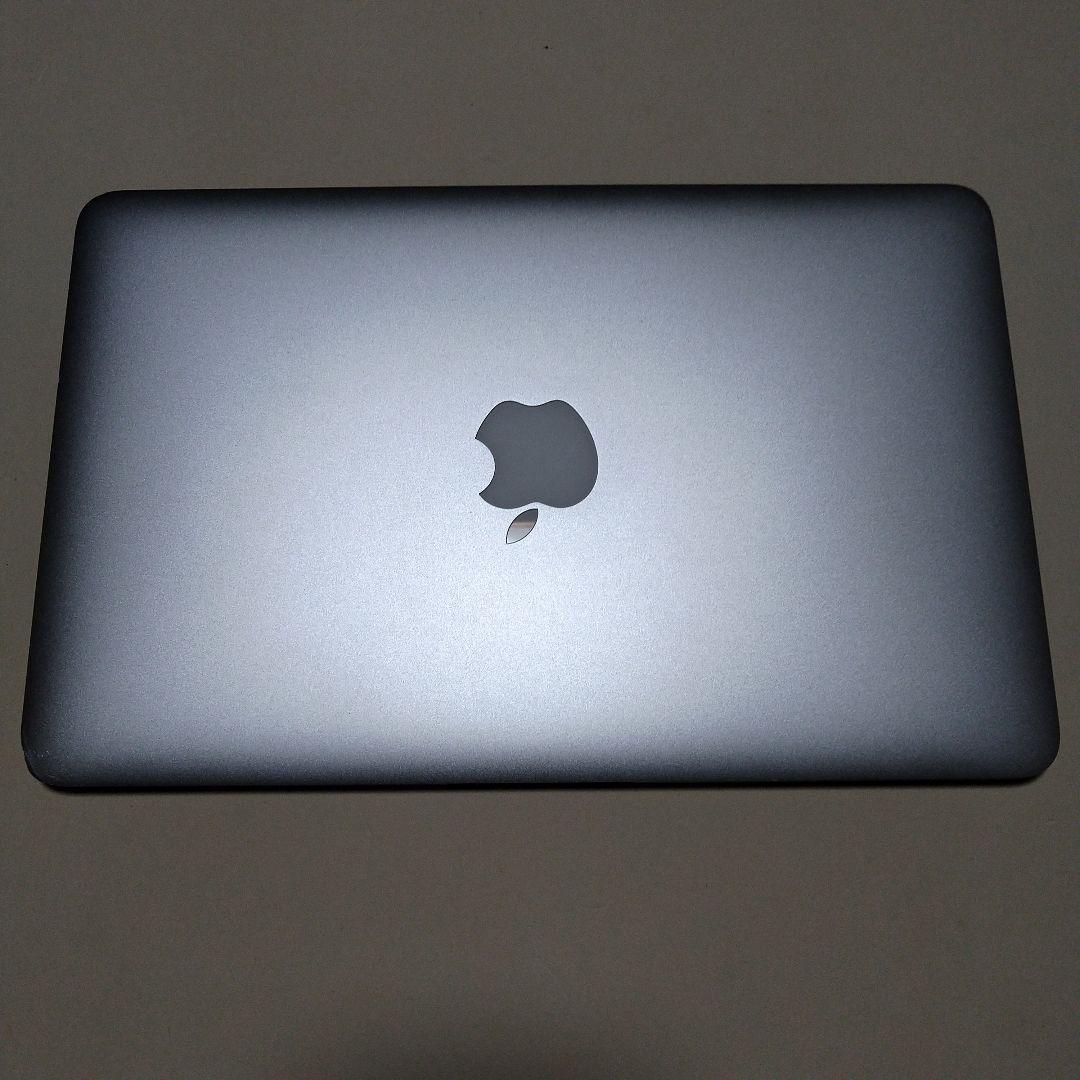 Apple Macbook Air 11インチ 2014 A1465