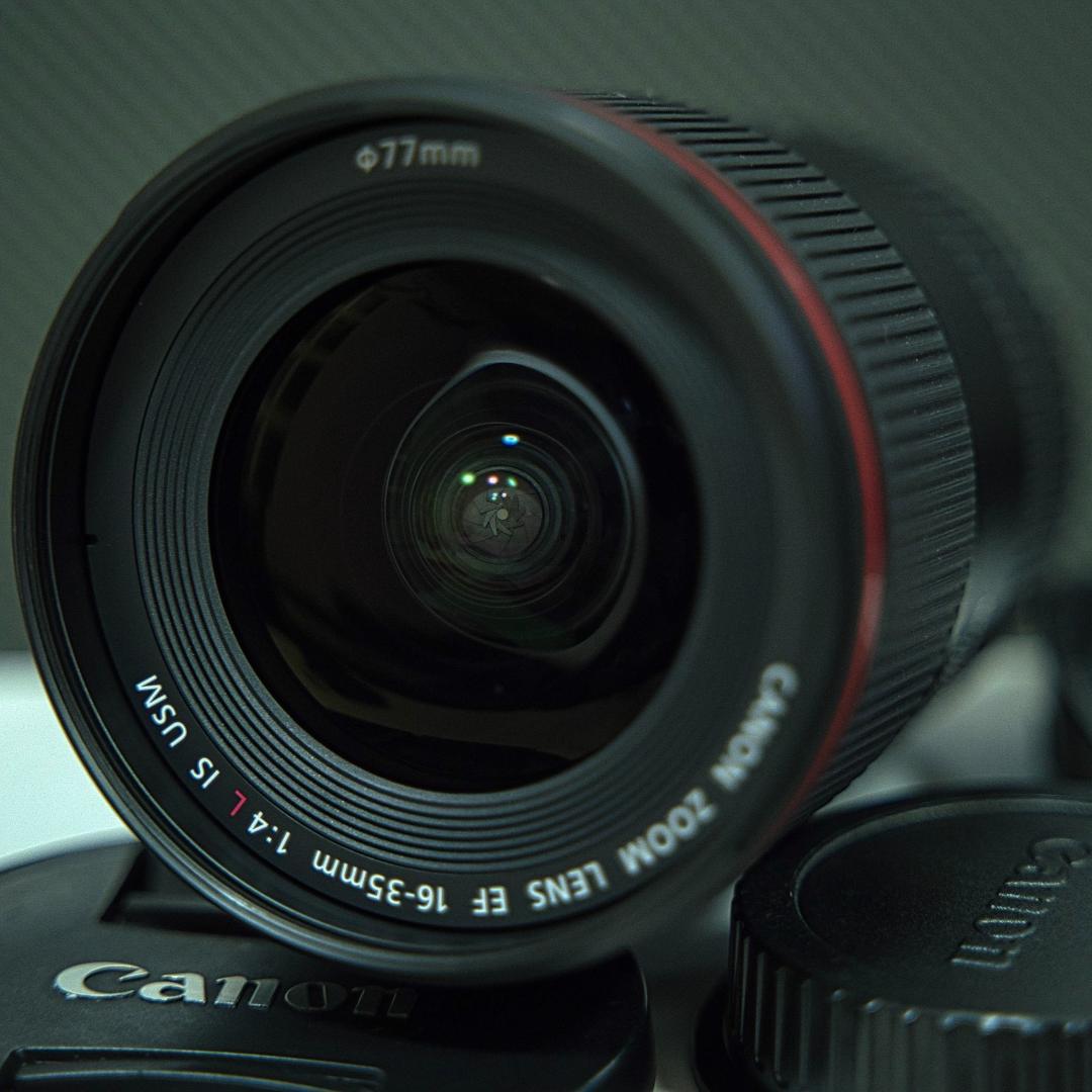 ★フルサイズ対応★ Canon EF 16-35mm f4L IS USM ★
