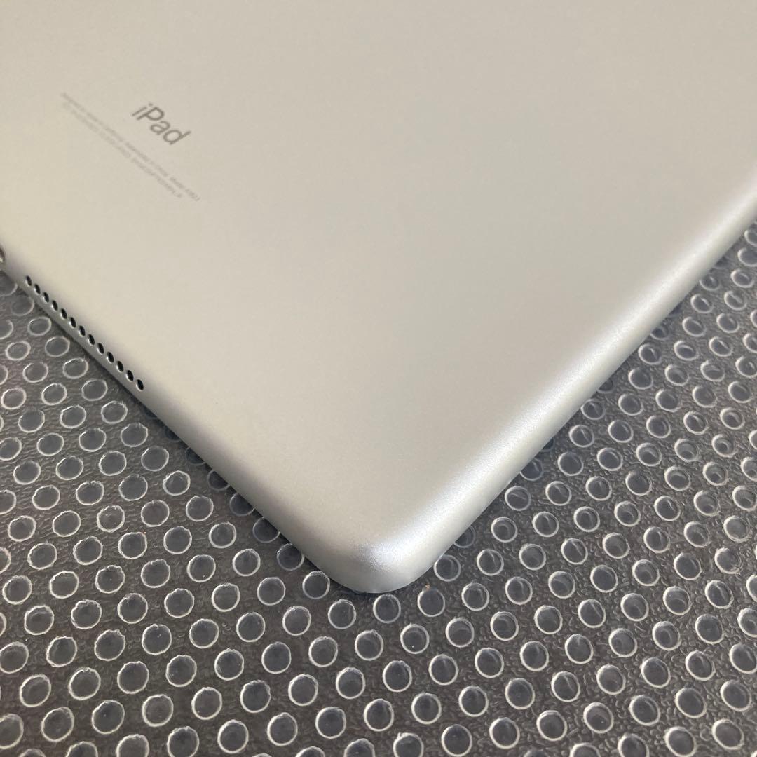 3180【早い者勝ち】美品☆電池良好☆iPad5第5世代32GB SIMフリー☆